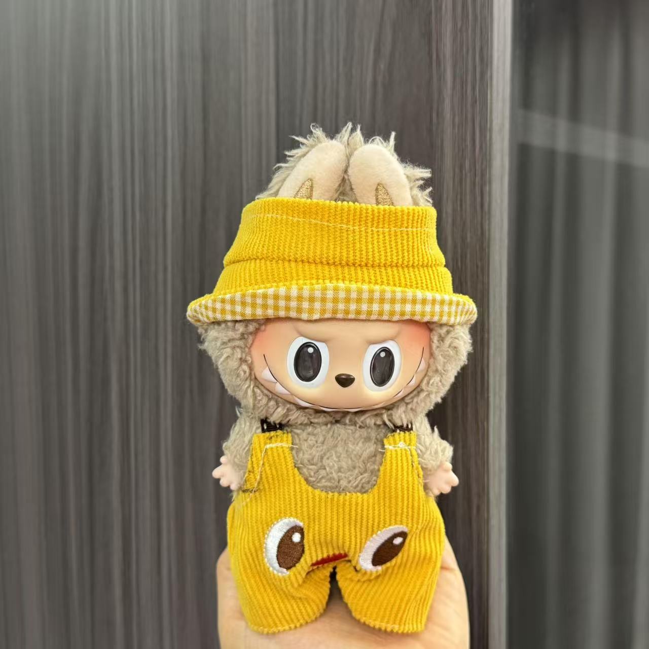 (only-clothes) Labubu Doll Clothes Labubu 17cm Pendant First and Second Generation Vinyl Plush Doll Replacement Clothes Set Accessories