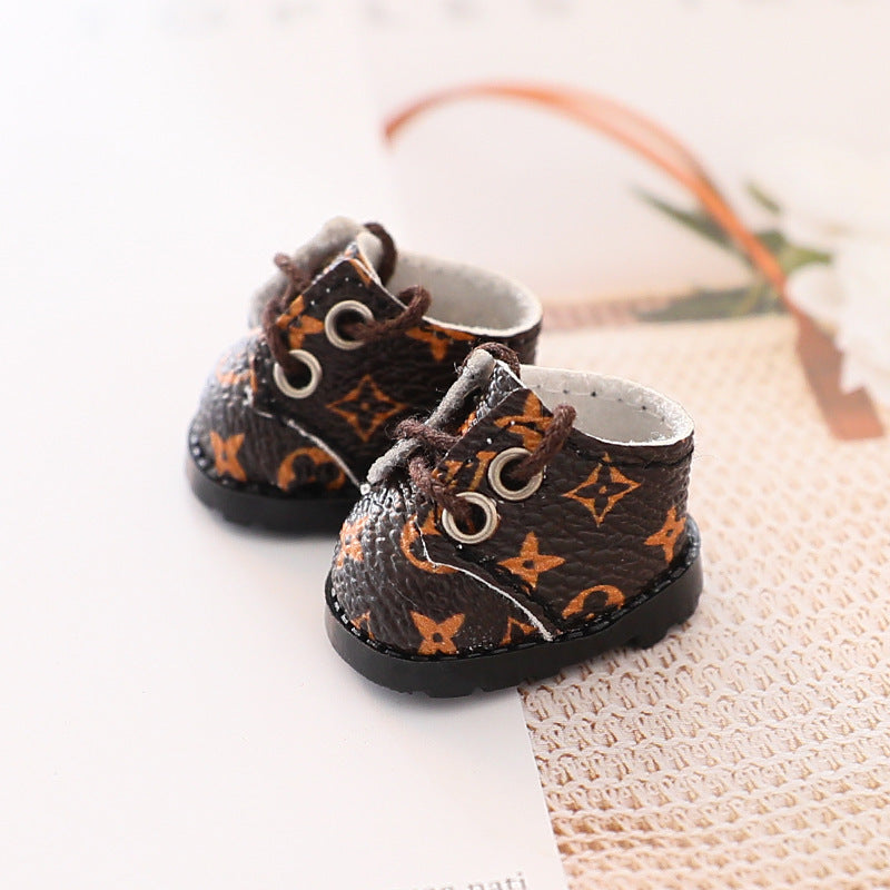 (only-clothes) Suitable for First, Second, and Third Generation Sitting Party Labubu Sports Shoes Accessories Baby Clothes Cola Vinyl Only Casual Shoes