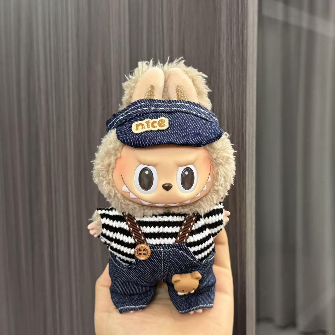 (only-clothes) Labubu Doll Clothes Labubu 17cm Pendant First and Second Generation Vinyl Plush Doll Replacement Clothes Set Accessories