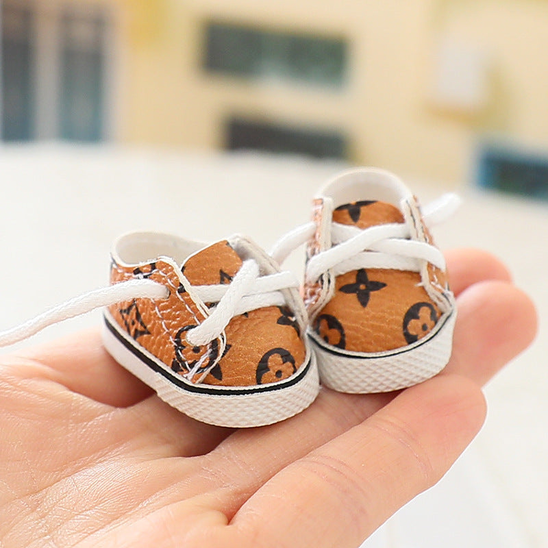 (only-clothes) Suitable for First, Second, and Third Generation Sitting Party Labubu Sports Shoes Accessories Baby Clothes Cola Vinyl Only Casual Shoes
