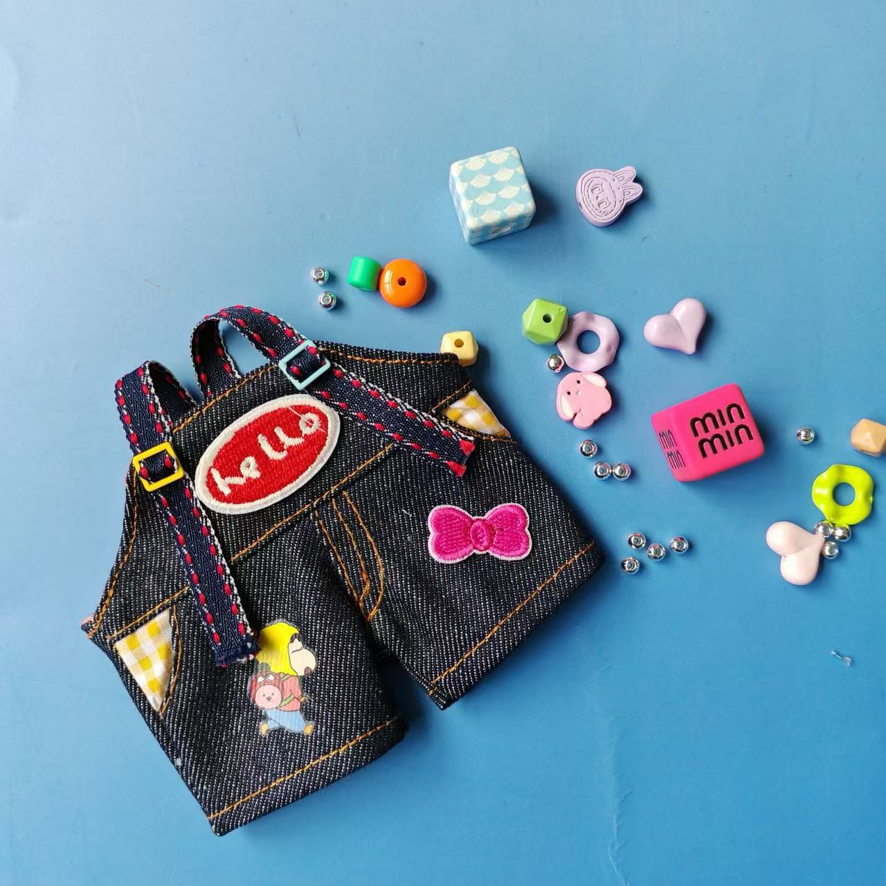 (Only-Clothes) 17cm Automobiles Curtain Cloth Pendant Clothes Two Or Three Generations Suspender Pants Suit Labubu Cute Doll Clothes Denim Suspender Pants