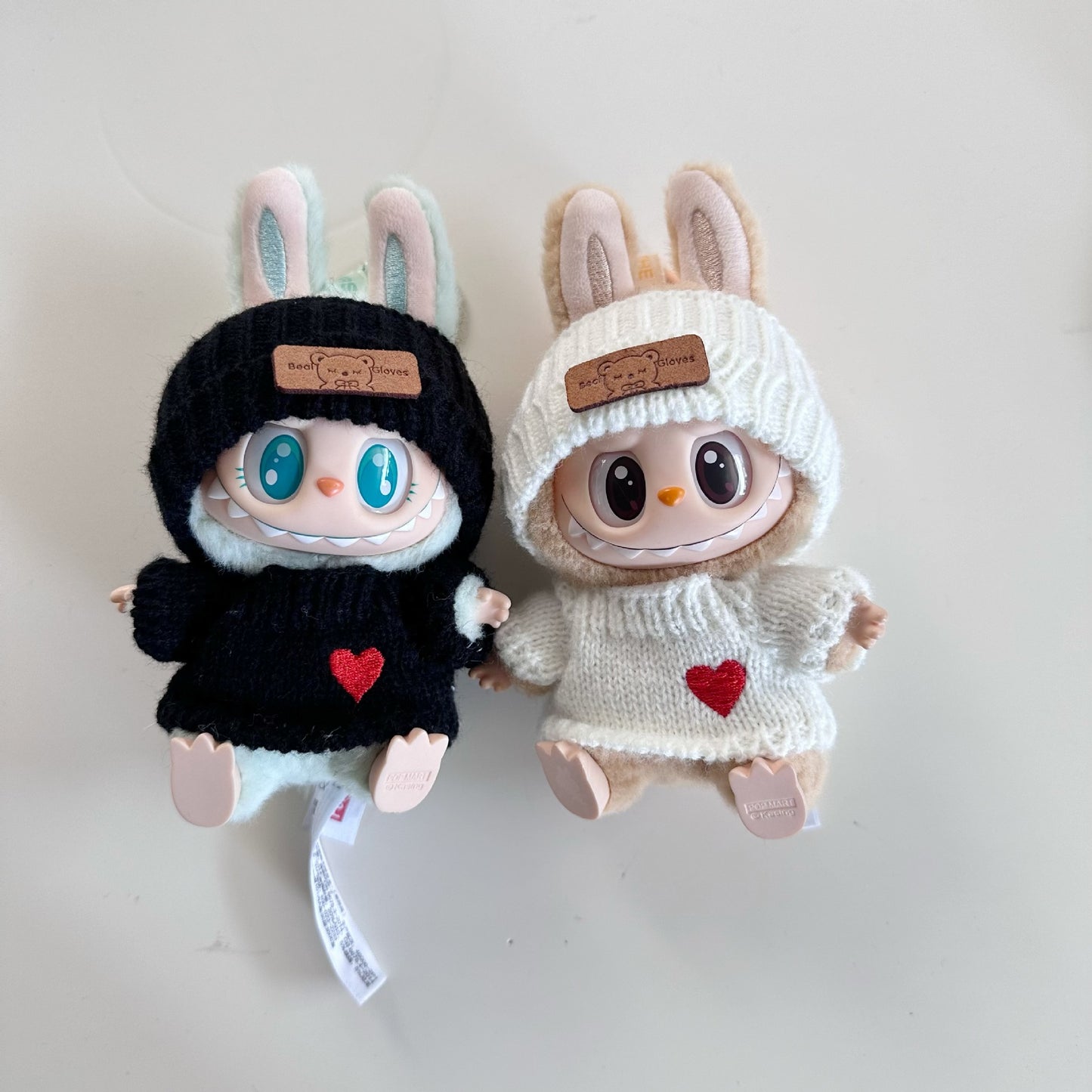 (only-clothes) Only Clothes] First and Second Generation Labubu Plush Doll Clothes Accessories LALBUBU Bear Logo Hat Heart Sweater Set