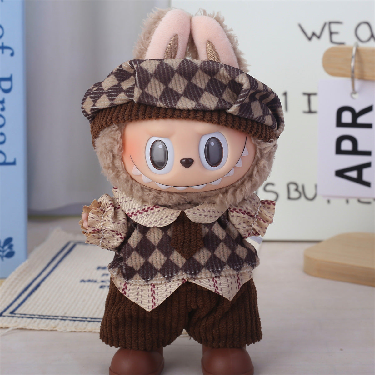 (only-clothes) First and Second Generation Labubu Clothing Accessories Labubu Sitting Doll Heart Sweater Bear Ear Hat Set