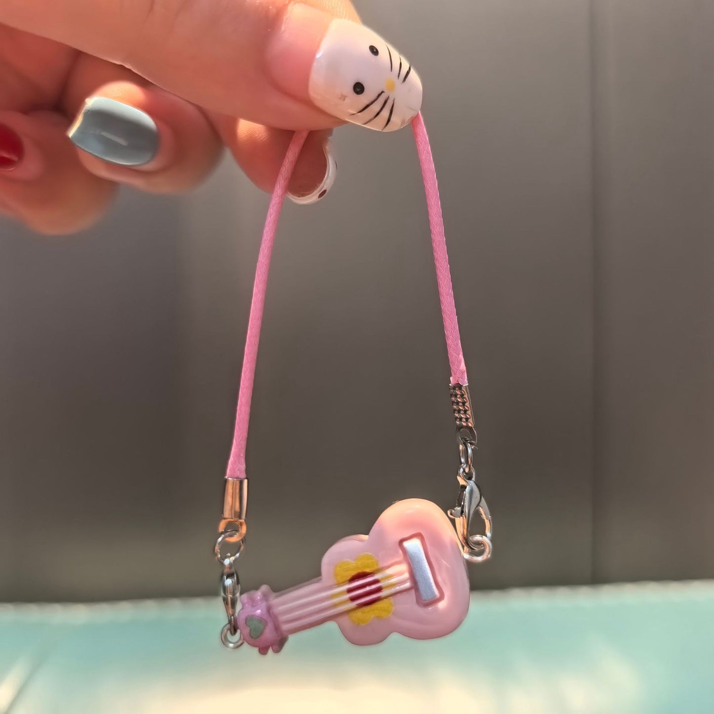 (only-clothes) Dollhouse Mini Cartoon Model Small Camera Bowknot Neck Hanging Accessory Doll Hanging Decoration Accessory
