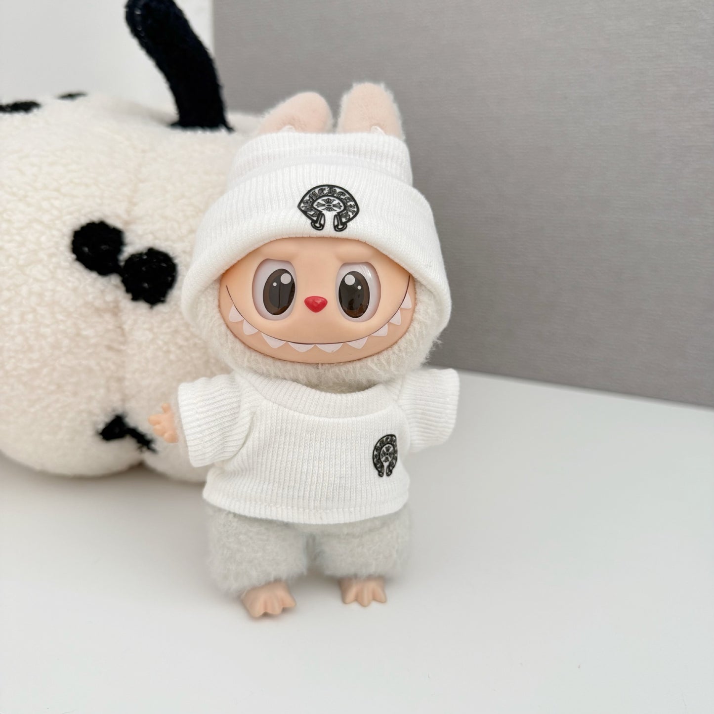 (only-clothes) New Labubu Plush Doll Trendy Brand Crow Heart Set Baby Clothes Replacement Ribbed Shirt Hot-Selling Big Brand Set Cute Baby Clothes