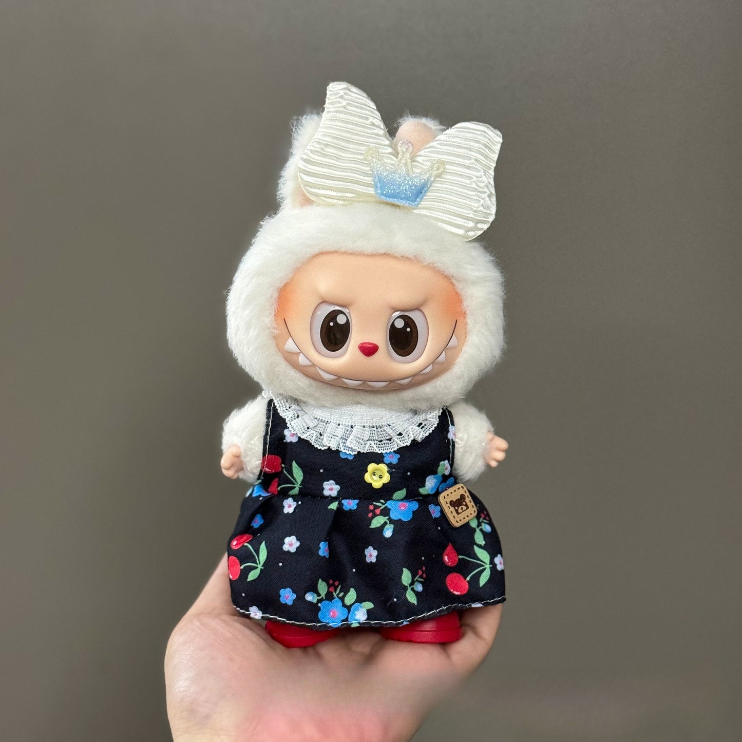 (only-clothes) Suitable for Labubu Doll Clothes First Second Third Generation Labubu Clothes 17cm Vinyl Pendant Doll Set