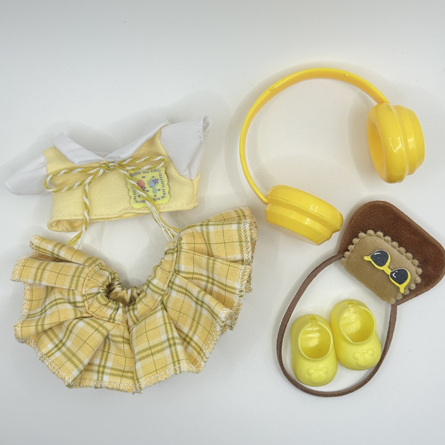 (only-clothes) Labubu Doll Clothes First Second Third Generation Labubu Vinyl Blind Box Pendant JK Girl Cute Style Doll Figurine