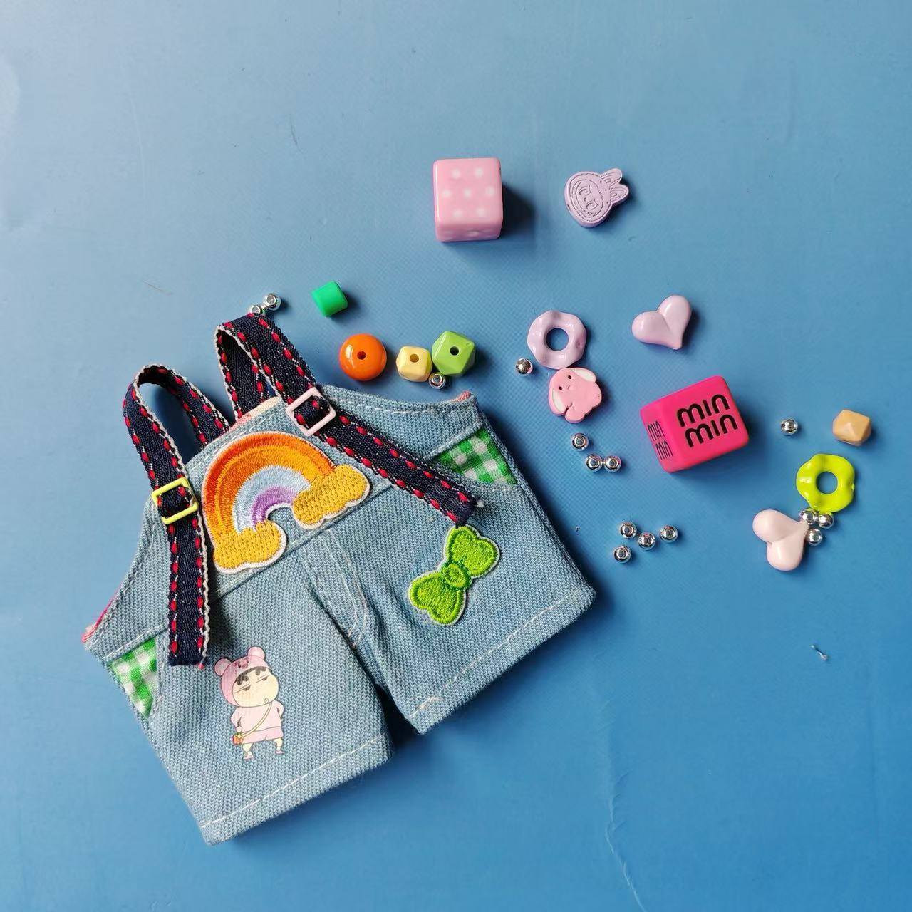 (Only-Clothes) 17cm Automobiles Curtain Cloth Pendant Clothes Two Or Three Generations Suspender Pants Suit Labubu Cute Doll Clothes Denim Suspender Pants