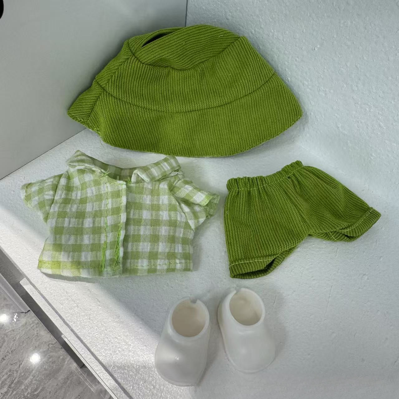 (only-clothes) Only Clothes 17cm Labubu Doll Clothes Second and Third Generation Vinyl Doll Clothes Plaid Shirt Set Hat Shoes