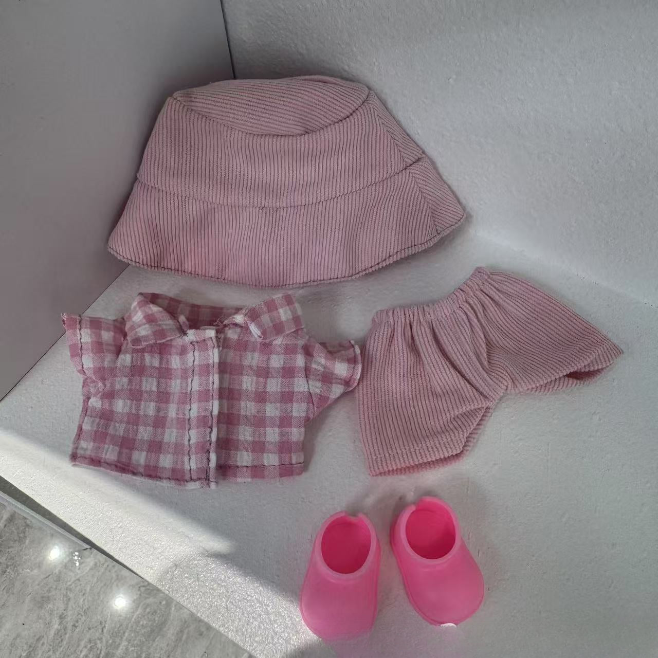 (only-clothes) Only Clothes 17cm Labubu Doll Clothes Second and Third Generation Vinyl Doll Clothes Plaid Shirt Set Hat Shoes