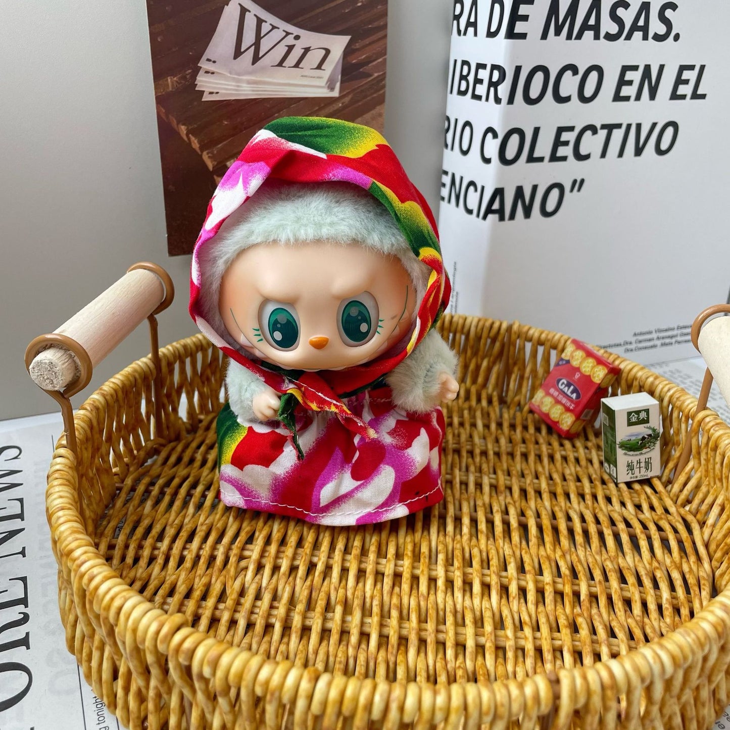 (only-clothes) Labubu One-piece Hat Set Only Clothes First and Second Generation Labubu Cute Baby Clothes Red Floral Doll Dress