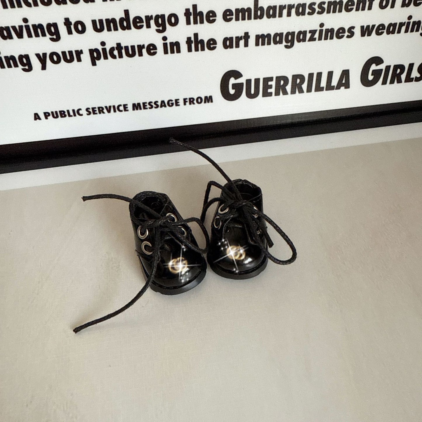 (only-clothes) Labubu Shoes 3.8CM Finger Shoes 10CM Cotton Doll Uniform Student Shoes Lace-up Shoes Trendy Brand Glasses