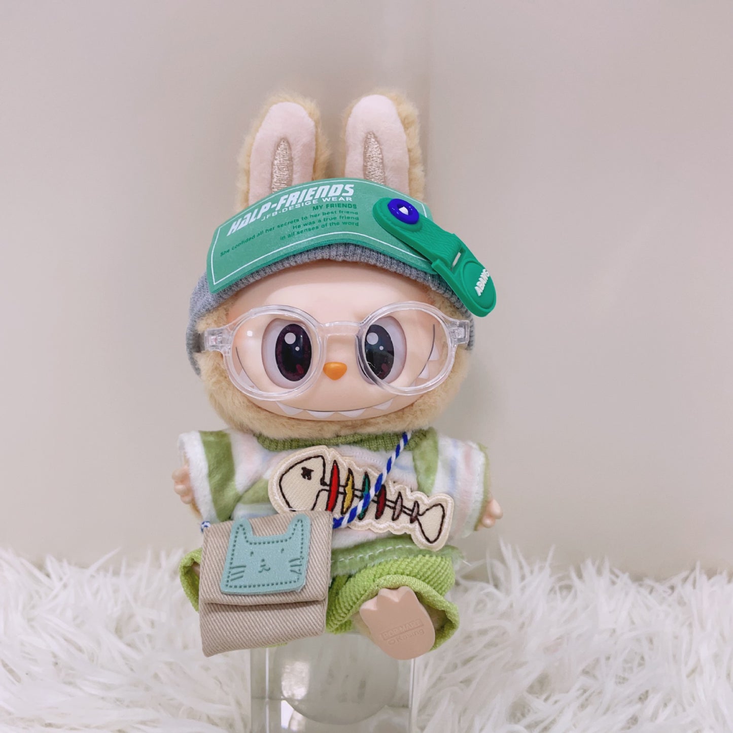 (only-clothes) Only Clothes] First and Second Generation Keychain Labubu Clothes Pendant Labubu Doll Fish Bone Crossbody Bag Set Cute