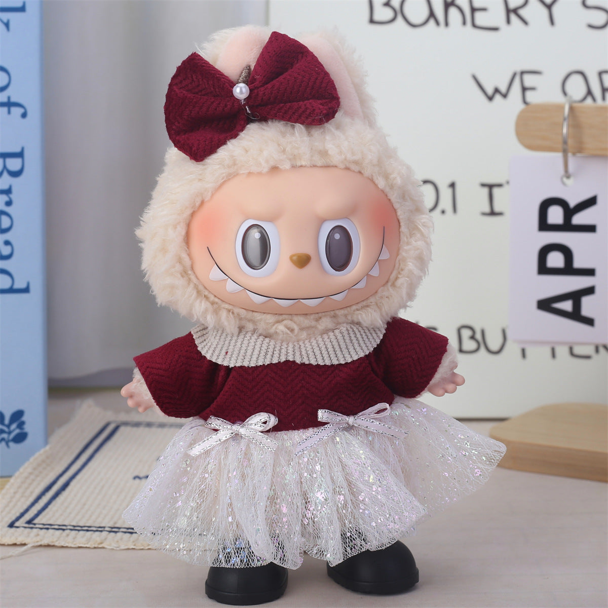 (only-clothes) First and Second Generation Labubu Clothing Accessories Labubu Sitting Doll Heart Sweater Bear Ear Hat Set