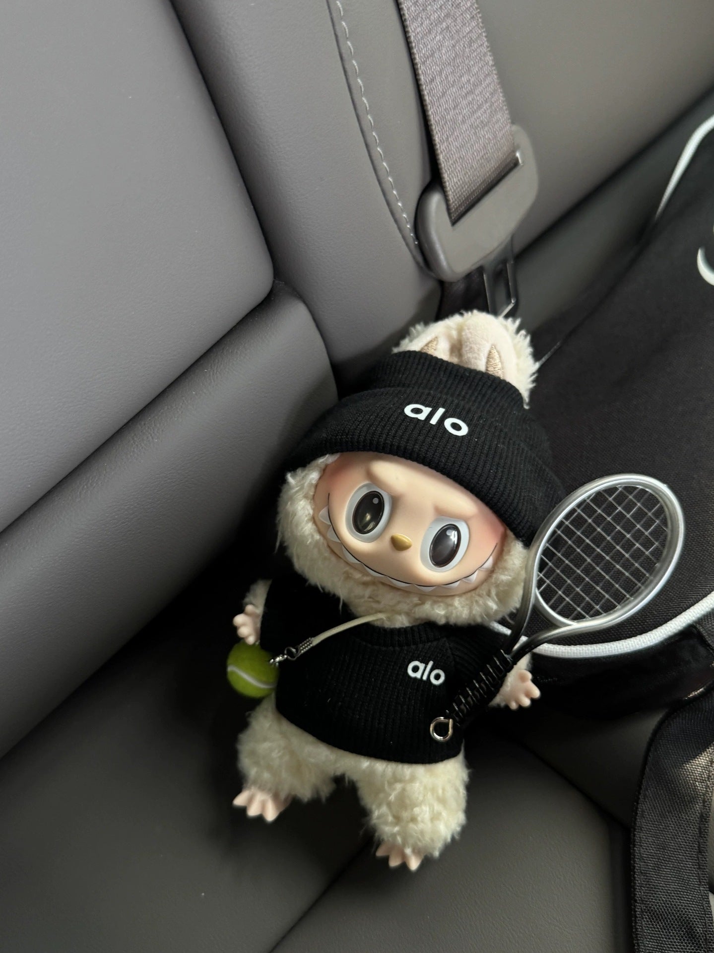 (only-clothes) In Stock Alo Knitted Labubu Tennis Baby Clothes Sports Set First Second Third Generation Sitting Party Labubu Clothes