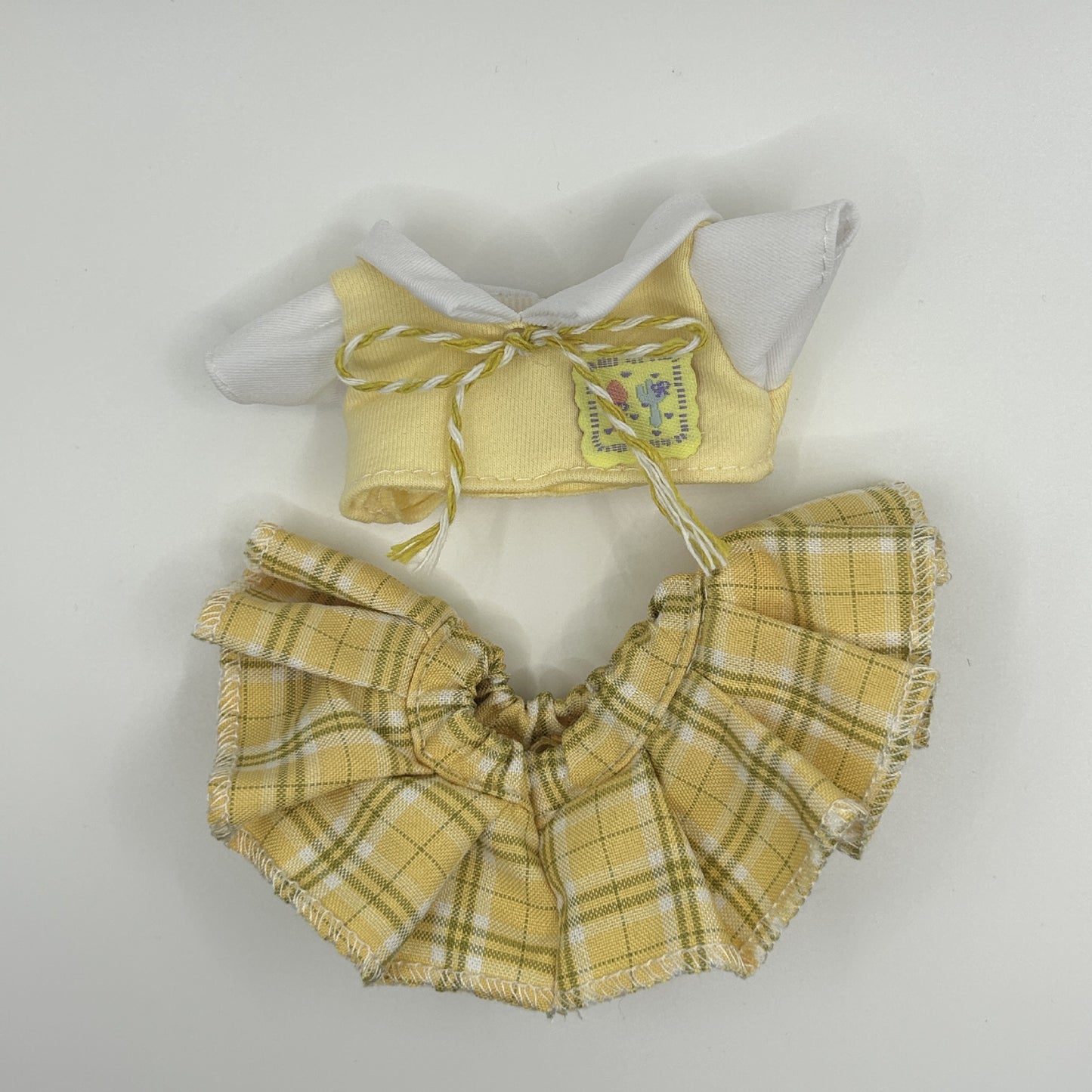 (only-clothes) Labubu Doll Clothes First Second Third Generation Labubu Vinyl Blind Box Pendant JK Girl Cute Style Doll Figurine