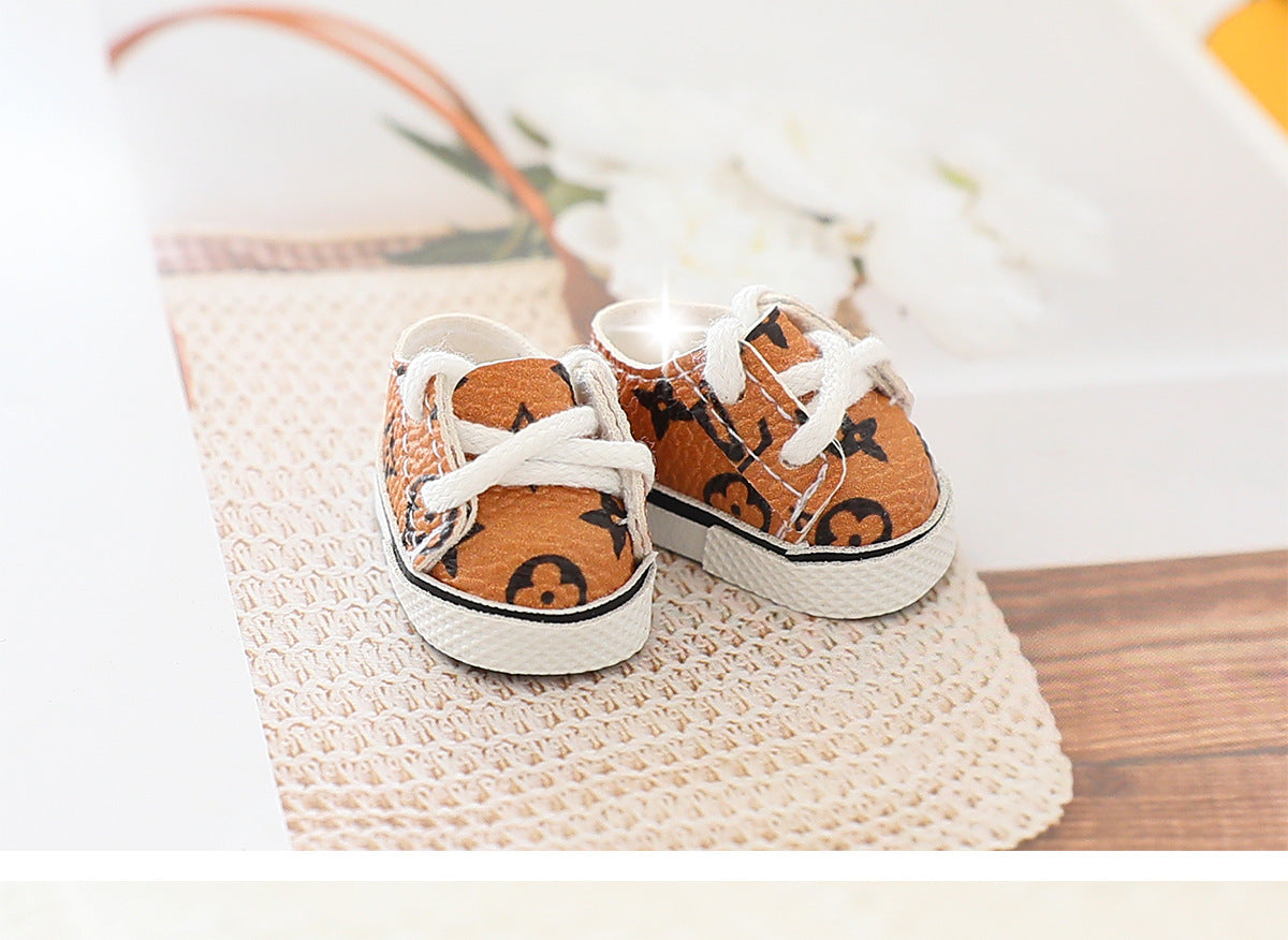 (only-clothes) Suitable for First, Second, and Third Generation Sitting Party Labubu Sports Shoes Accessories Baby Clothes Cola Vinyl Only Casual Shoes