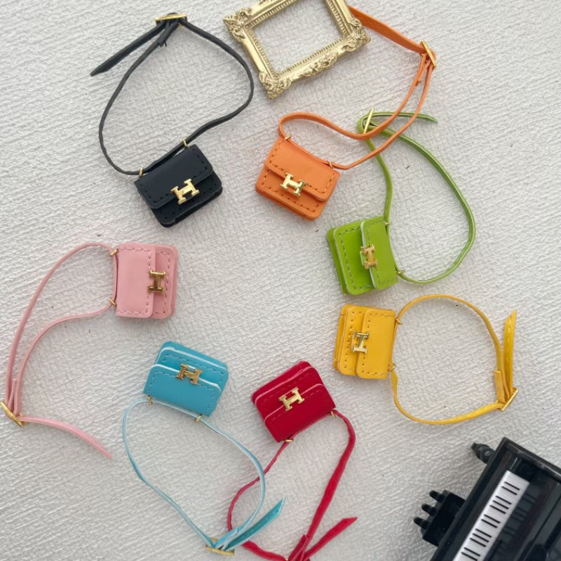 (only-clothes) Only Bag 17cm Labubu First Second Third Generation Decorative Adjustable Bag Cute H Family Bag Doll Accessories