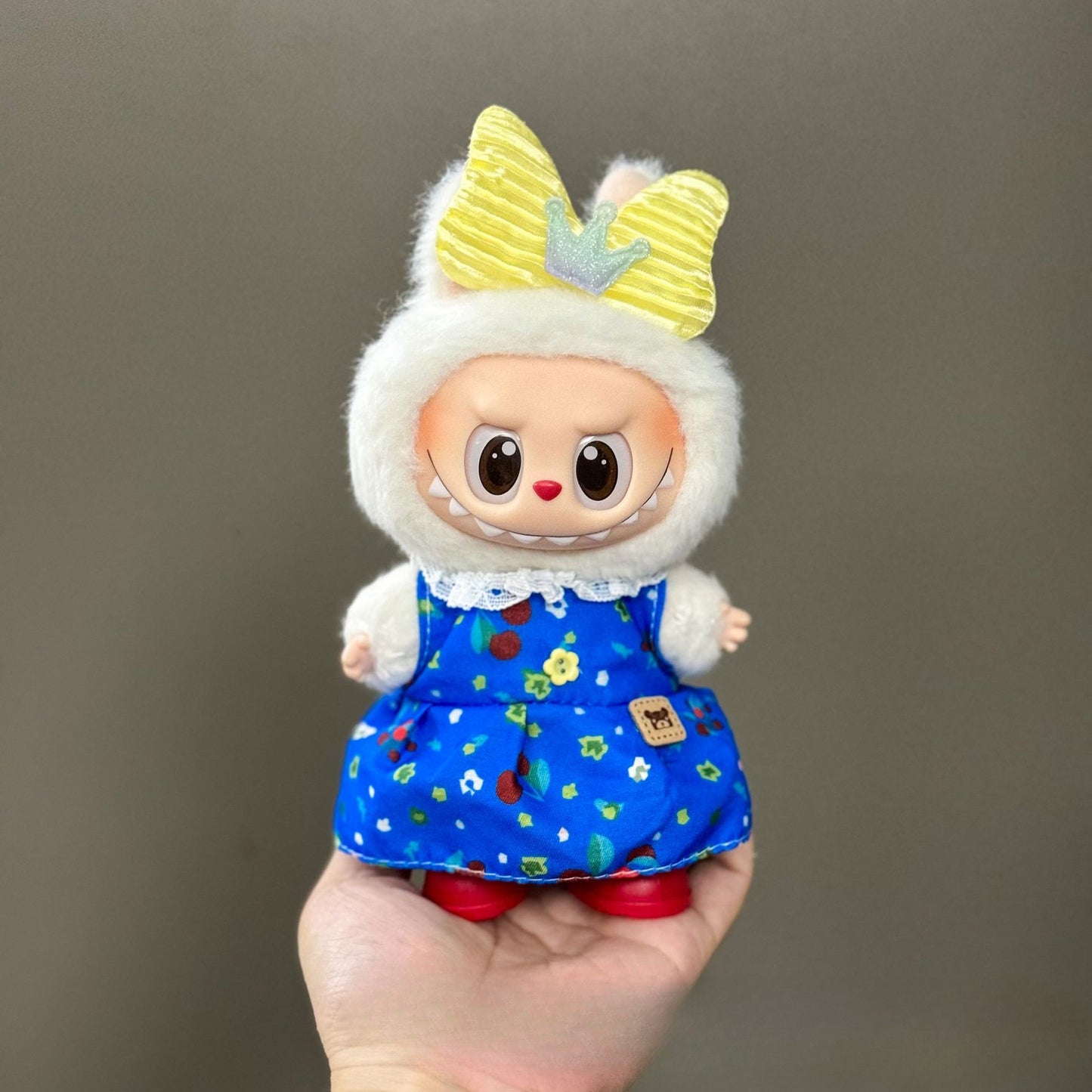 (only-clothes) Suitable for Labubu Doll Clothes First Second Third Generation Labubu Clothes 17cm Vinyl Pendant Doll Set