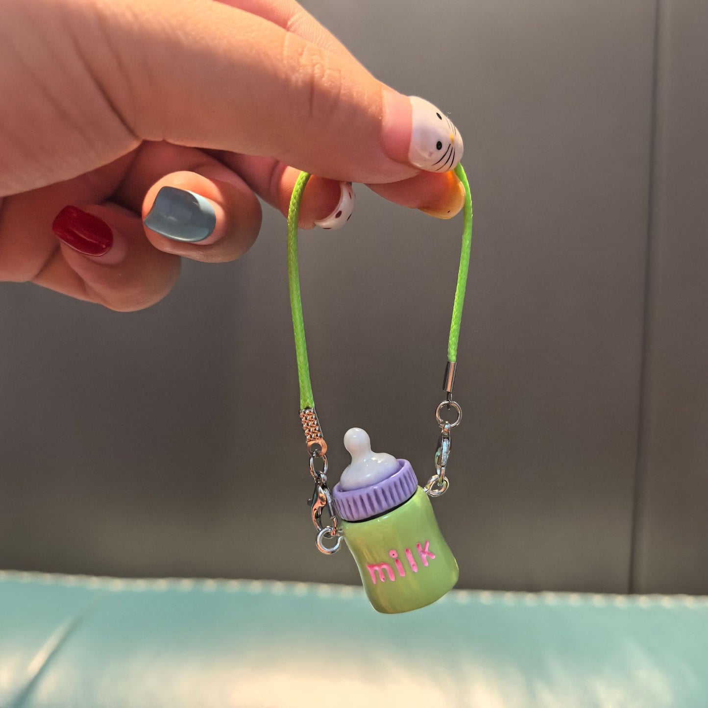 (only-clothes) Dollhouse Mini Cartoon Model Small Camera Bowknot Neck Hanging Accessory Doll Hanging Decoration Accessory