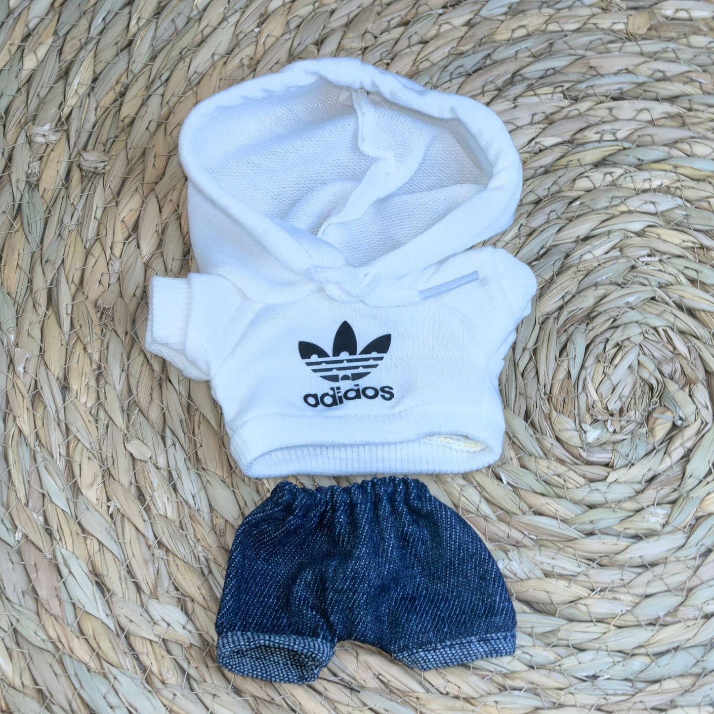 (only-clothes) Only Clothes] Second Generation Pendant Labubu Sitting Party Series Doll Clothes Hooded Sweatshirt LABUBU Clothes