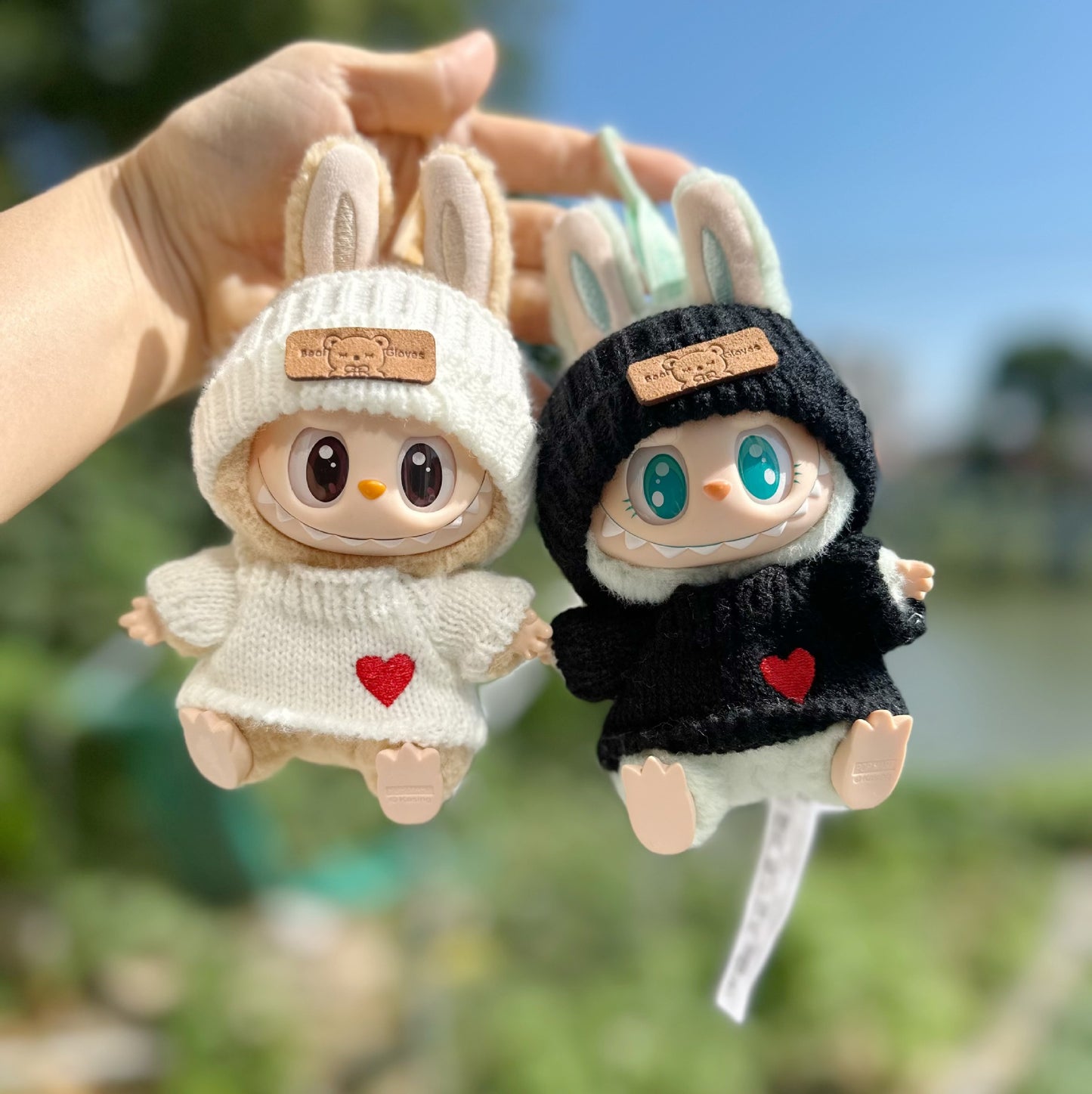 (only-clothes) Only Clothes] First and Second Generation Labubu Plush Doll Clothes Accessories LALBUBU Bear Logo Hat Heart Sweater Set