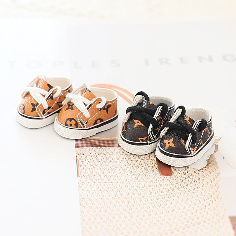 (only-clothes) Suitable for First, Second, and Third Generation Sitting Party Labubu Sports Shoes Accessories Baby Clothes Cola Vinyl Only Casual Shoes